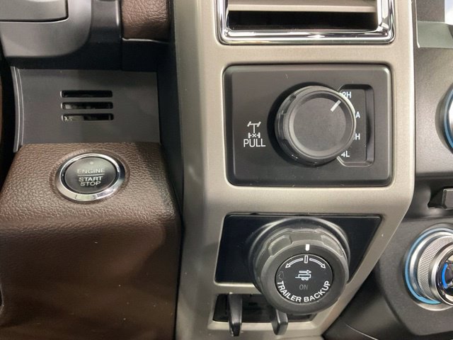 Used 2016 Ford F150 King Ranch w/ Equipment Group 601A Luxury AWD/4WD image 19