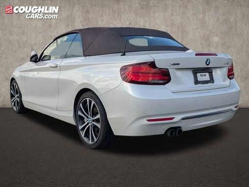Used 2021 BMW 230i xDrive Convertible w/ Premium Package image 5