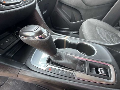 Certified 2021 Chevrolet Equinox LT FWD image 15
