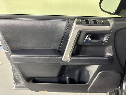 Certified 2020 Toyota 4Runner SR5 RWD image 11