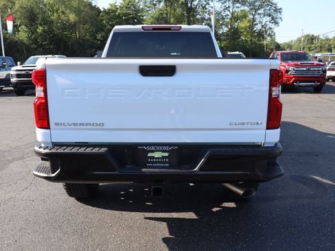 New 2026 Chevrolet Silverado 2500 Custom w/ Custom Value Package AWD/4WD image 23