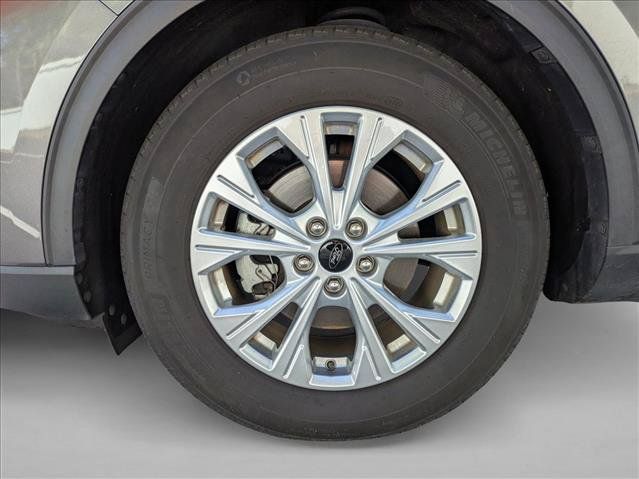 Used 2023 Ford Escape Active w/ Tech Pack #1 FWD image 12