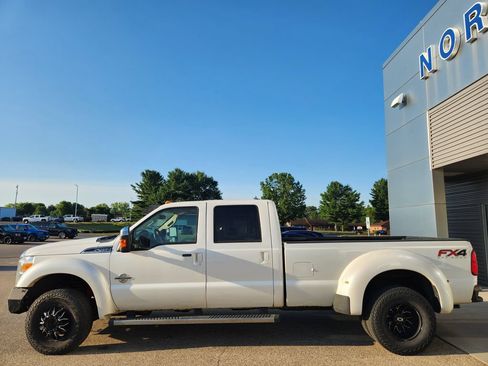 Used 2012 Ford F450 Lariat w/ Lariat Ultimate Pkg AWD/4WD image 1
