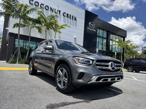 Used 2021 Mercedes-Benz GLC 300 image 30