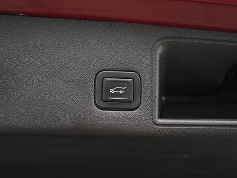 Used 2020 GMC Terrain Denali w/ Denali Premium Package image 19