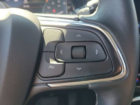 Used 2023 Buick Envision Avenir AWD/4WD image 33