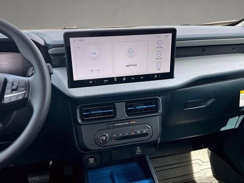 New 2026 Ford Maverick XLT AWD/4WD image 7