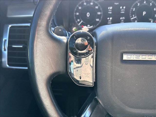 Used 2020 Land Rover Discovery Landmark AWD/4WD image 19