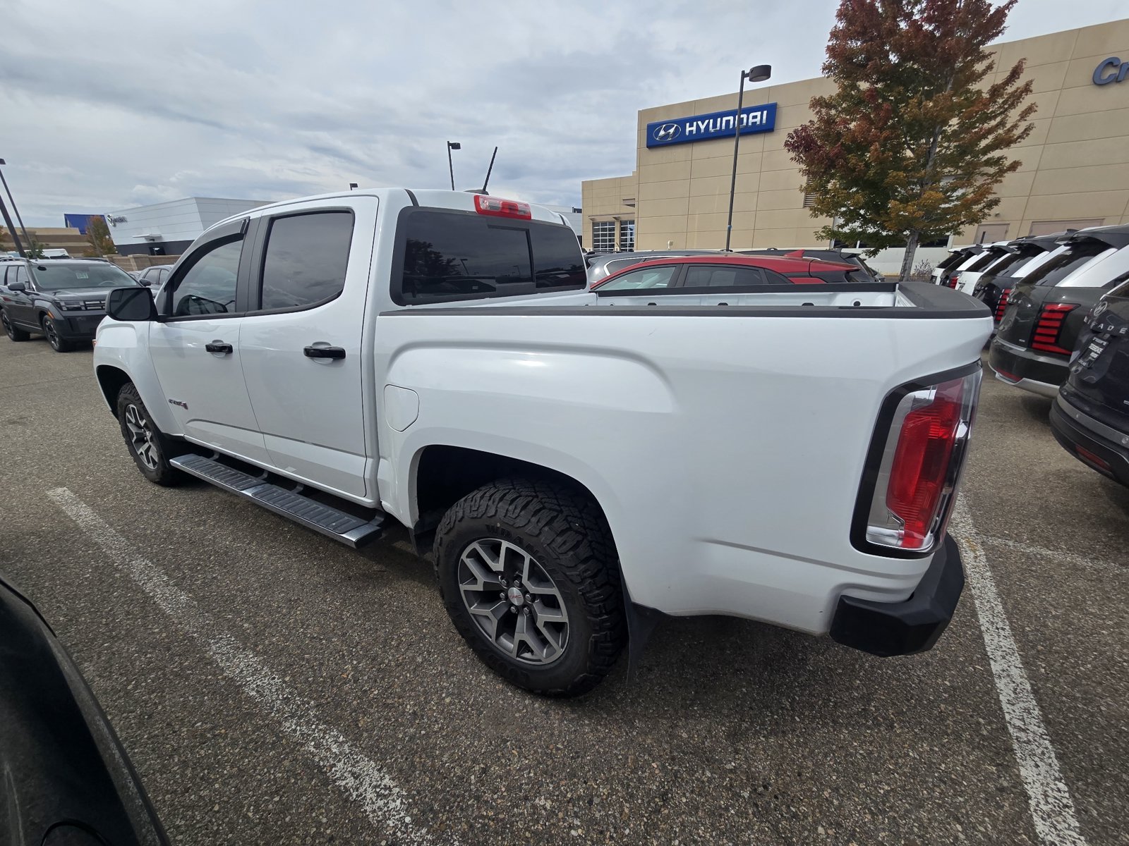 Used 2021 GMC Canyon AT4 w/ Trailering Package AWD/4WD image 2