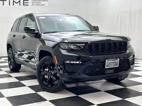 New 2025 Jeep Grand Cherokee Limited w/ Black Appearance Package image 1
