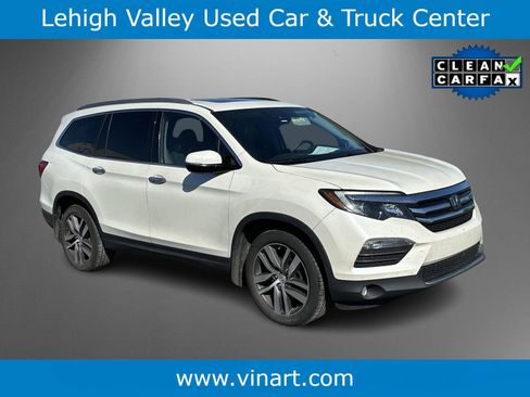 Used 2017 Honda Pilot Elite image 1