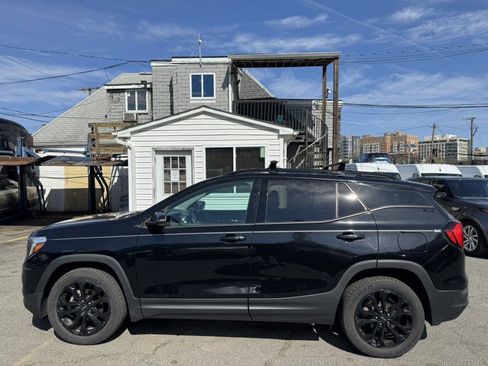 Used 2019 GMC Terrain SLE w/ Driver Convenience Package image 7