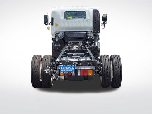 New 2025 Chevrolet Low Cab Forward RWD image 5