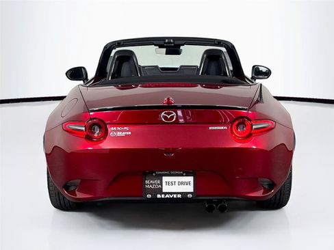 Certified 2025 MAZDA MX-5 Miata Grand Touring RWD image 16