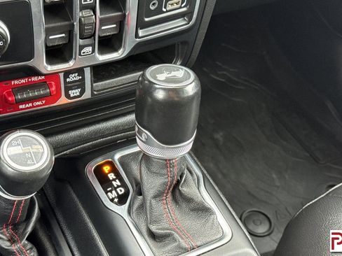 Used 2021 Jeep Wrangler Unlimited Rubicon image 27