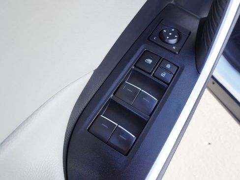 Used 2024 Toyota RAV4 XLE image 15