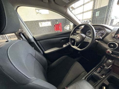 Certified 2024 Nissan Sentra S FWD image 7