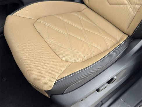 New 2026 Volkswagen Atlas Cross Sport SE image 15