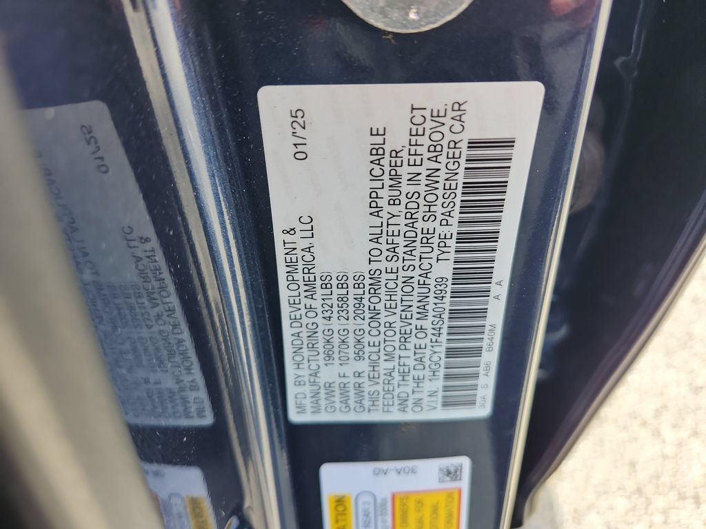 Used 2025 Honda Accord SE image 36