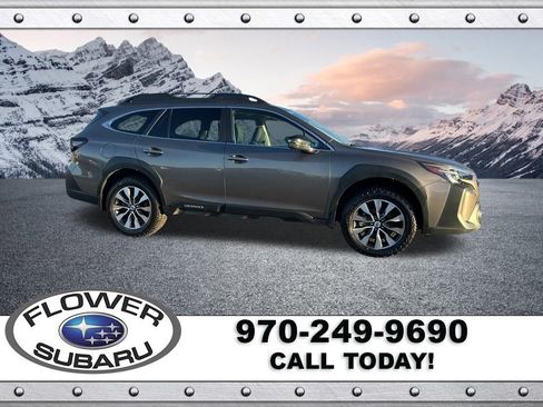 Used 2023 Subaru Outback Limited image 8