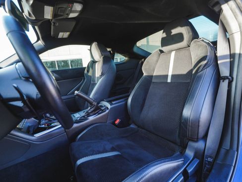 Used 2025 Toyota GR86 Premium image 30