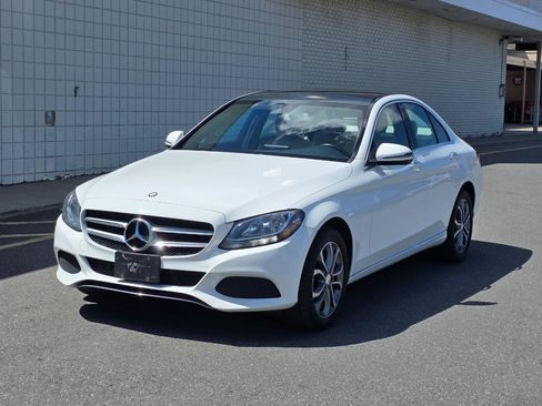 Used 2017 Mercedes-Benz C 300 4MATIC Sedan image 2