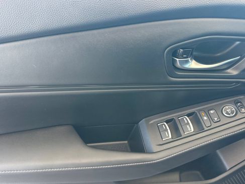 Used 2025 Honda Accord Sport image 11