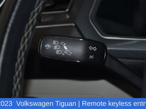 Used 2023 Volkswagen Tiguan SE FWD image 10