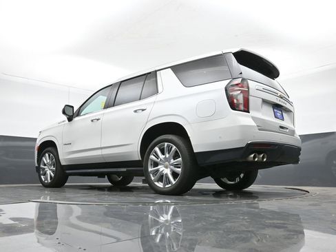 Used 2024 Chevrolet Tahoe High Country w/ Advanced Technology Package image 42