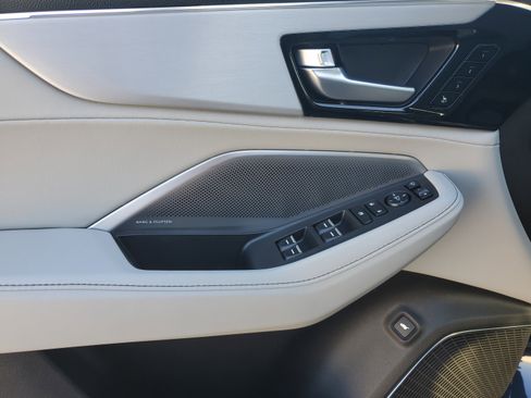 Certified 2026 Acura MDX FWD w/ Technology Package image 19