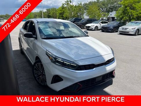 Used 2022 Kia Forte GT w/ GT Technology Package FWD image 3