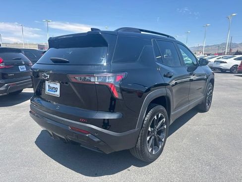 Used 2025 Chevrolet Equinox RS AWD/4WD image 4