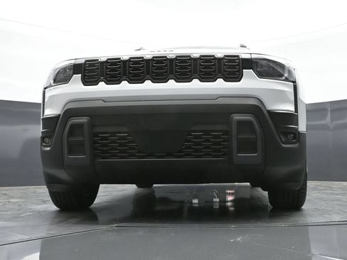 New 2026 Jeep Cherokee Limited AWD/4WD image 46