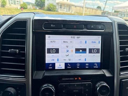 Used 2020 Ford F150 Lariat AWD/4WD image 23