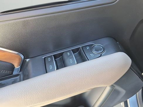 New 2026 GMC Canyon Denali image 28