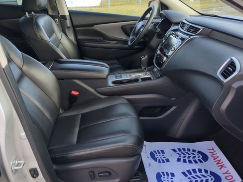 Used 2023 Nissan Murano SV image 30