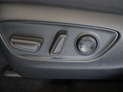 Used 2024 Toyota RAV4 XLE w/ Convenience Package AWD/4WD image 13