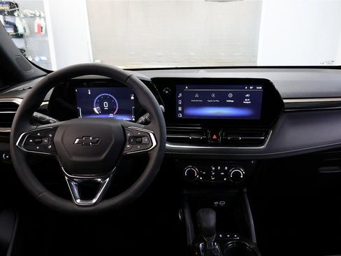 New 2025 Chevrolet TrailBlazer ACTIV w/ Driver Confidence Package image 10