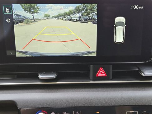 New 2026 Kia Carnival EX FWD image 18