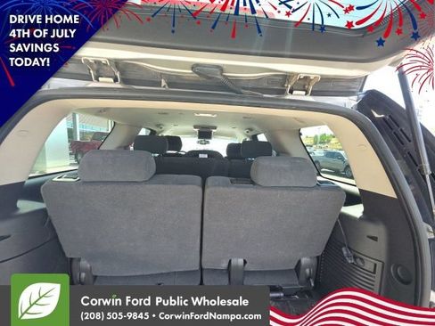 Used 2008 GMC Yukon SLE w/ Convenience Package AWD/4WD image 10