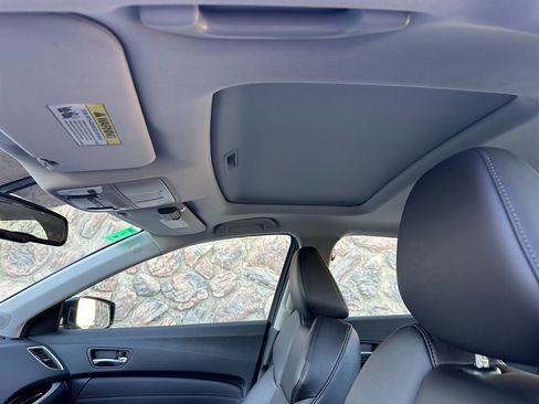 Used 2017 Acura TLX image 20