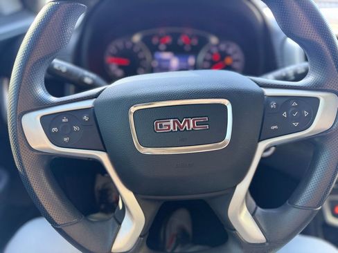 Used 2023 GMC Terrain SLE w/ Elevation Edition image 11