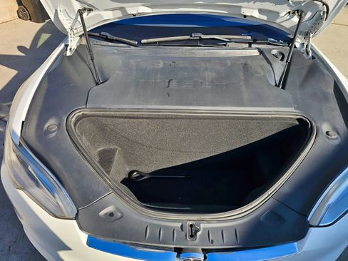 Used 2021 Tesla Model S Long Range Plus image 8