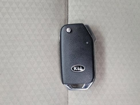 Used 2021 Kia Soul LX FWD image 32