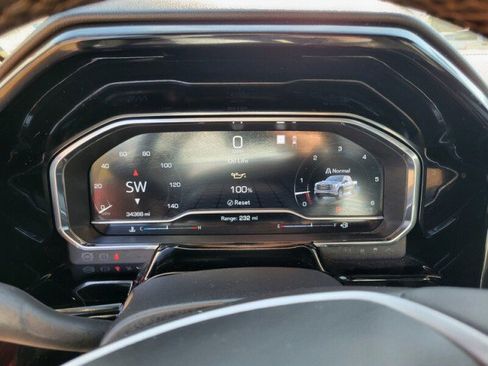 Used 2023 GMC Sierra 1500 SLT image 19