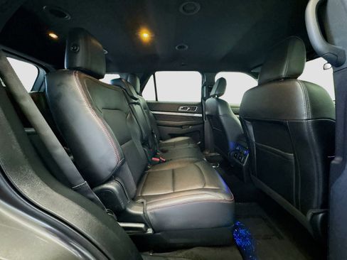 Used 2019 Ford Explorer Sport w/ Equipment Group 401A image 18
