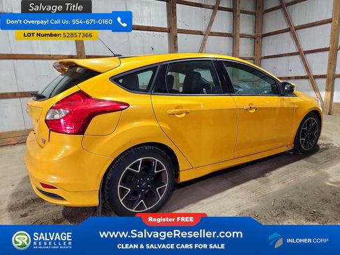 Used 2013 Ford Focus ST FWD image 4