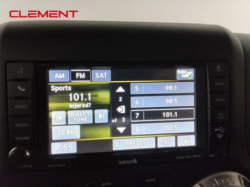 Used 2017 Jeep Wrangler Unlimited Sahara w/ Dual Top Group image 22