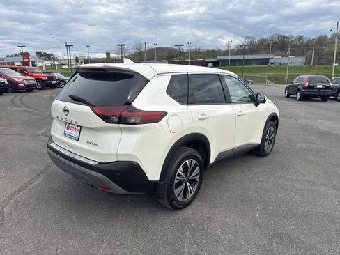 Used 2021 Nissan Rogue SV AWD/4WD image 8