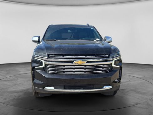Used 2024 Chevrolet Tahoe Premier AWD/4WD image 3